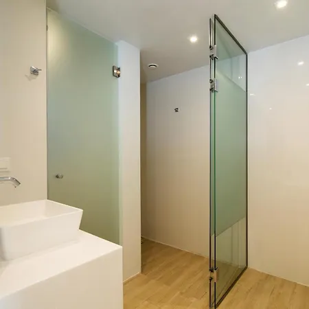 Glow By Corfuescapes * 글리파다