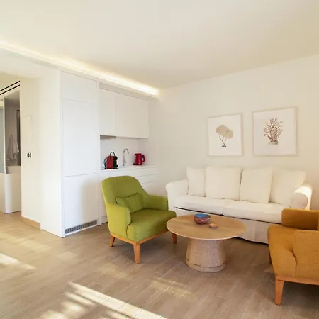 아파트 Glow By Corfuescapes