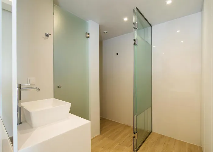 Glow By Corfuescapes * Γλυφάδα