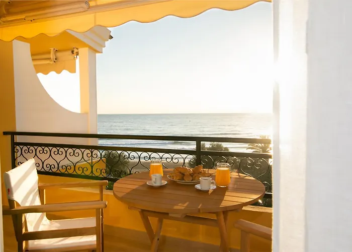 아파트 Glow By Corfuescapes