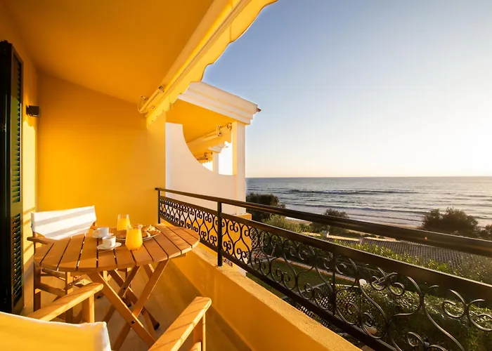 Glow By Corfuescapes Γλυφάδα